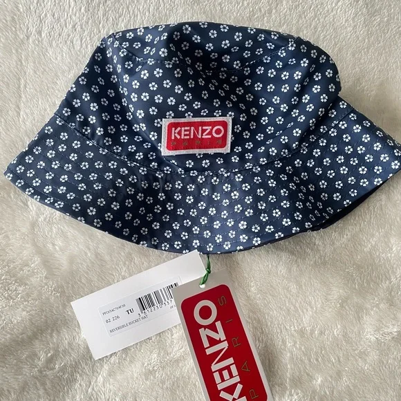 BNWT Kenzo Reversible Sakura Bucket Hat black